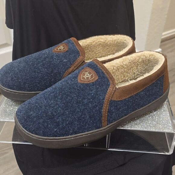 Ariat Lincoln Slippers- Navy main image 10